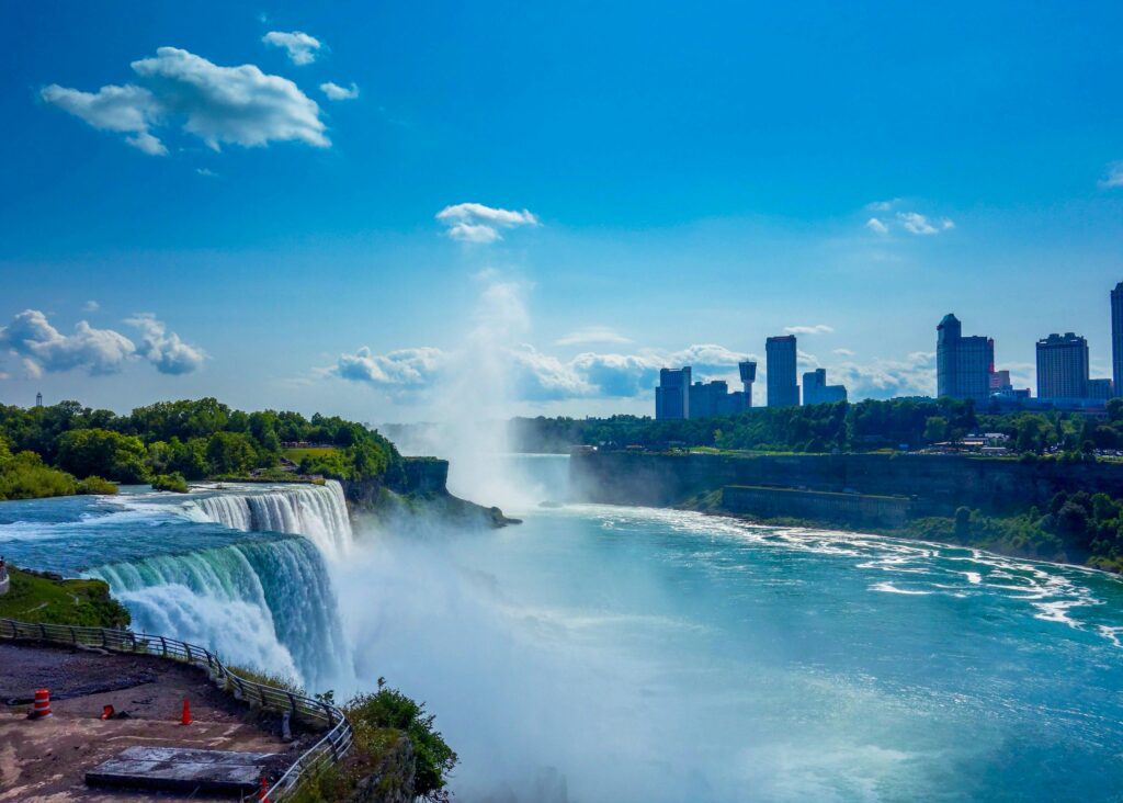 The Best Adventure Travel Destinations in the USA (2025 Guide)